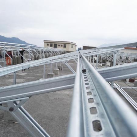 Hot-dip galvanized steel ground ဆိုလာတပ်ဆင်ခြင်းစနစ်
