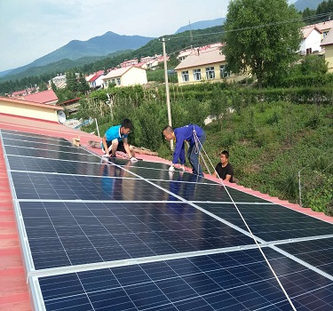  Jilin Baishan 15KW ခေါင်မိုးပေါ် photovoltaic ပါဝါဘူတာရုံ